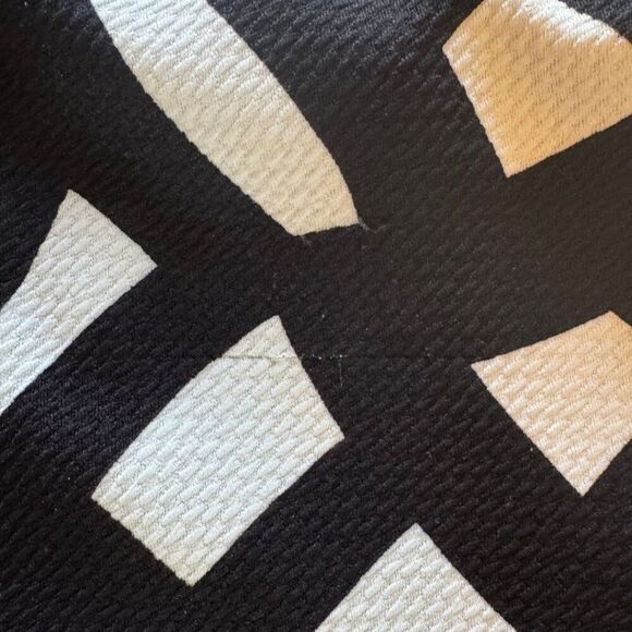 Calvin Klein A-line Skirt - Size 12, Black/White - Picture 3 of 6